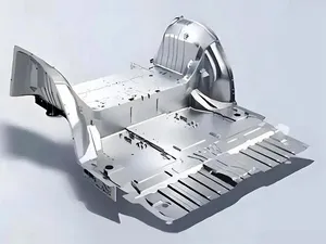 Литые детали кузова автомобиля  